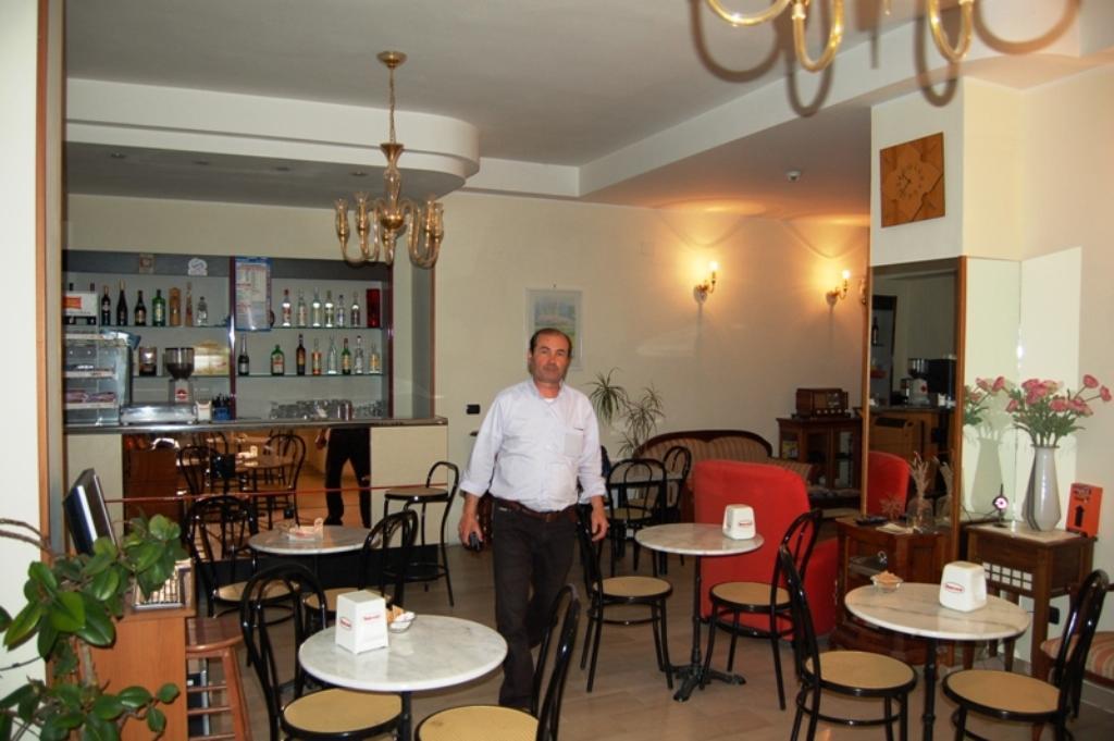 Hotel Ferrara San Benedetto del Tronto Buitenkant foto